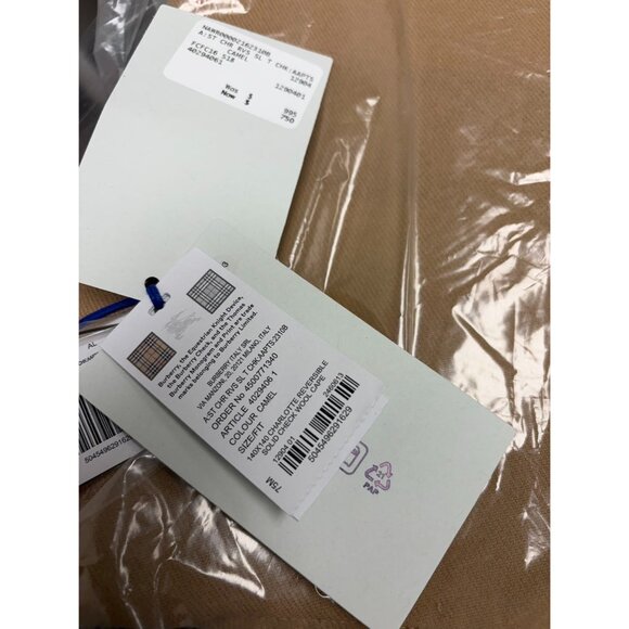 Burberry Women’s Charlotte Reversible Solid Check Wool Cape Camel 4029406 - Picture 10 of 10